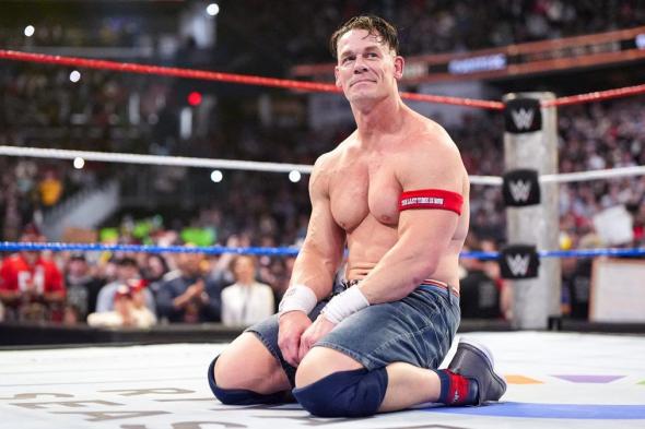 نجم
المصارعة
CM
Punk
يقارن
الغضب
'غير
الصحي'
تجاه
نهاية
Stranger
Things
بمباراة
جون
سينا
الأخيرة
في
WWE