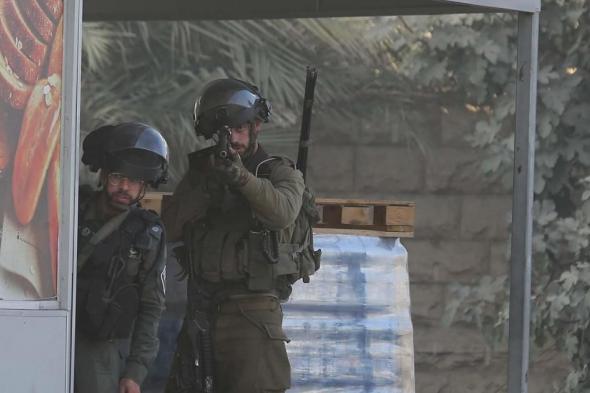 إصابة
مواطنيْن
برصاص
الاحتلال
في
بلدة
الرام
شمال
القدس