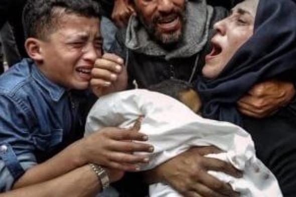 وفاة
رضيع
عمره
7
أيام
بسبب
البرد
القارس
في
دير
البلح
وسط
غزة