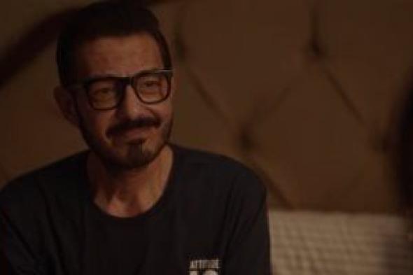 لعبة
وقلبت
بجد
الحلقة
1..
ابن
أحمد
زاهر
فى
ورطة
بسبب
نسيانه
هاتفه
داخل
الحمّام