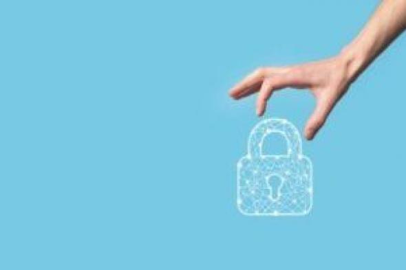 حبس
وغرامة
مليون
جنيه
لمن
أفشى
معلومات
العملاء
وفقا
لقانون
حماية
البيانات