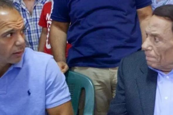 قصة الشجار العنيف بين عادل إمام الممثل ونجله المخرج .. وأول صفعة من الأب