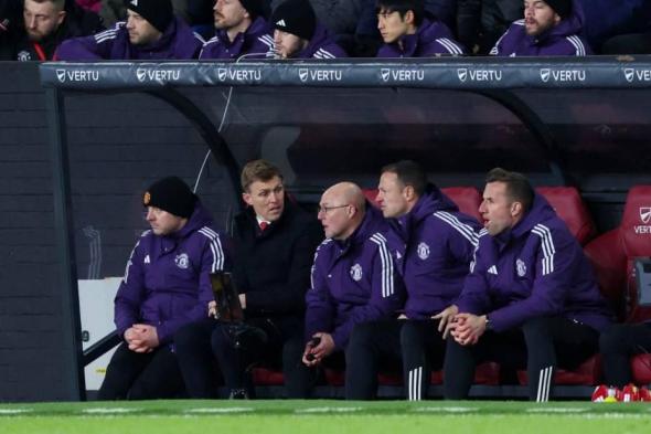 أسطورة
      مانشستر
      يونايتد
      يشبه
      فيرغسون
      بـ«رائحة
      سيئة»