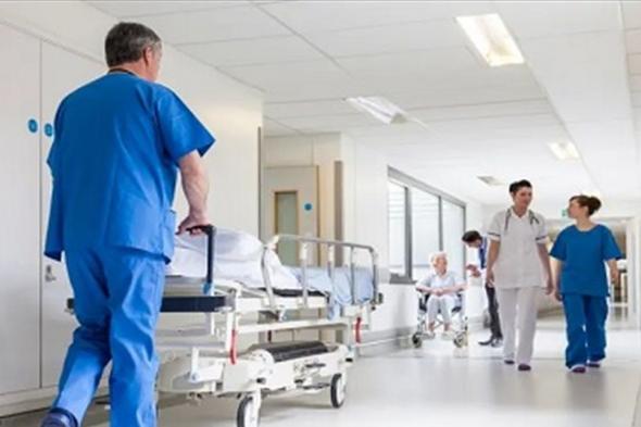 وجبة مسروقة تتسبب بنقل طفل إلى المستشفى وأسرته تطالب بتعويض