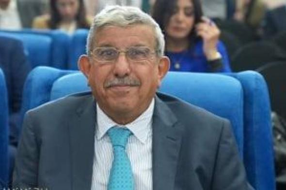 نائب
بالشيوخ
يطالب
بزيادة
عدد
اللجان
النوعية
بالمجلس
من
14
إلى
21
لجنة