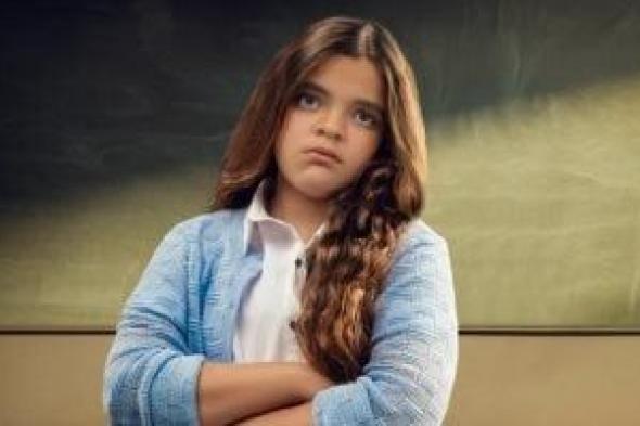 الطفلة
نورين
تلعب
دور
مليكة
فى
مسلسل
لعبة
وقلبت
بجد