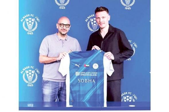 أندية
      الإمارات
      تواصل
      تعاقداتها
      في
      الفترة
      الشتوية