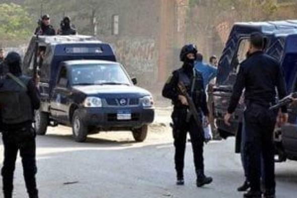 العثور
على
جثة
طفل
حديث
الولادة
قبل
نهش
الكلاب
الضالة
في
بولاق
الدكرور