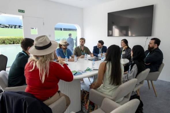 حوارات
      الطاولة
      المستديرة
      تشكل
      مستقبل
      صناعة
      الإعلام
      الجديد