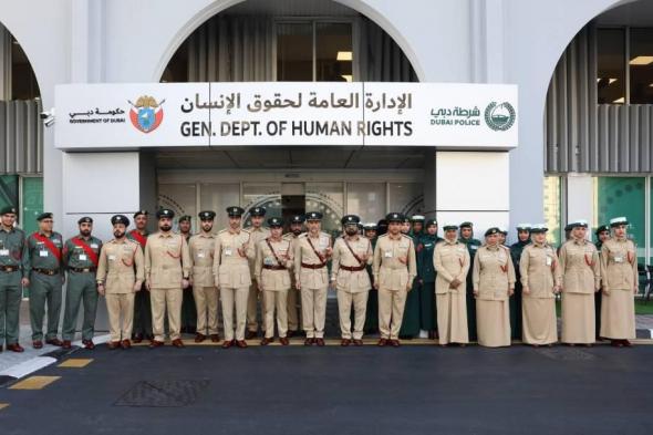 المري:
      شرطة
      دبي
      أرست
      نموذجاً
      رائداً
      في
      صون
      حقوق
      الإنسان