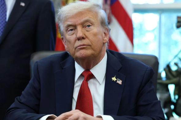 بما فيها العسكرية.. ترامب: ندرس «خيارات قوية جداً» بشأن إيران