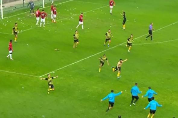 اتحاد
العاصمة
يحسم
القمة
الكروية
أمام
اتحاد
الحراش
في
الكأس 