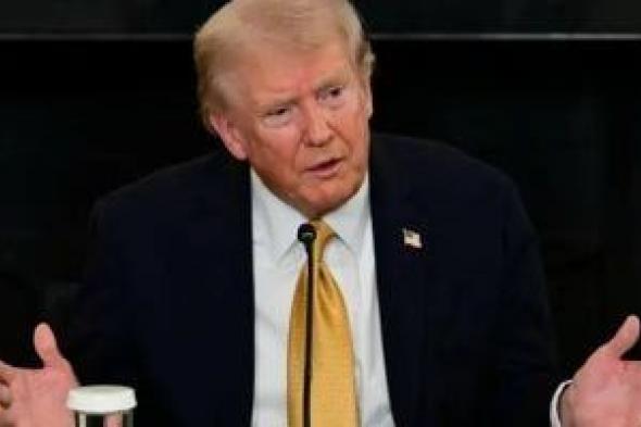 ترامب:
القادة
العسكريون
يدرسون
جميع
الاحتمالات
للتعامل
مع
إيران