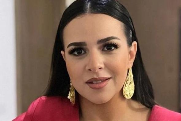 إيمي
سمير
غانم
تحسم
موقفها
من
التجميل
وتكشف
سبب
غيابها
عن
رمضان