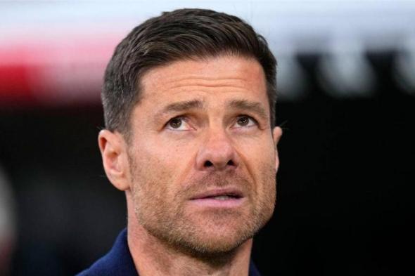 «بلا
      ألقاب»..
      الأرقام
      تنصف
      تشابي
      ألونسو
      بعد
      رحيله
      عن
      ريال
      مدريد