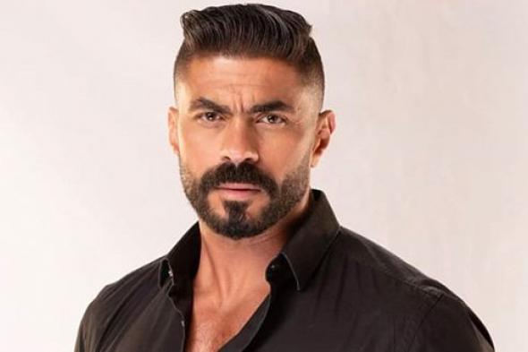 خالد
سليم
يروّج
لـ”المصيدة”
ويكشف
ملامح
دوره
في
رمضان