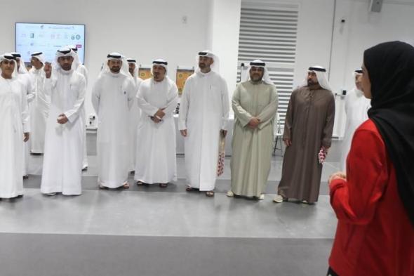 63
      فریقاً
      من
      16
      دولة
      تتنافس
      في
      9
      ألعاب
      بـ
      «عربیة
      السیدات
      2026»