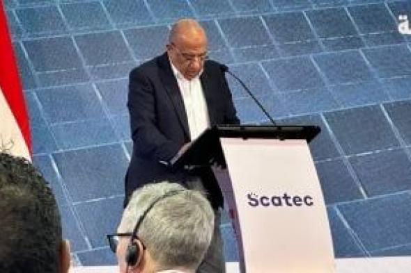 وزير
الكهرباء:
الشبكات
الكهربائية
جاهزة
للربط
المصرى
-
السعودى