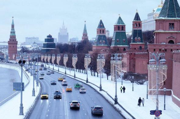 تراجع سعر النفط العالمي لن يؤدي إلى انهيار اقتصاد روسيا