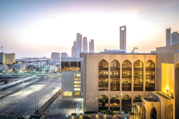 5.25 تريليونات درهم أصول القطاع المصرفي في الإمارات بنهاية نوفمبر