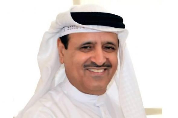 إسماعيل
      القرقاوي
      رئيساً
      فخرياً
      لاتحاد
      السلة