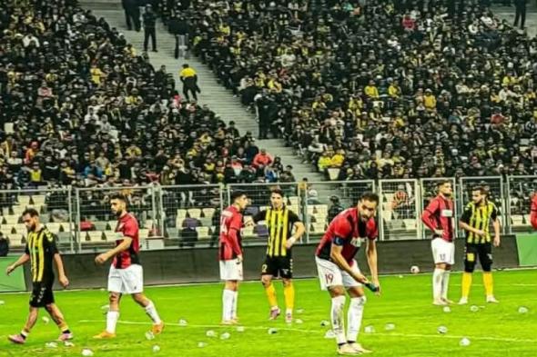 اتحاد
العاصمة
يتجاوز
الحراش
ويبلغ
ربع
نهائي
كأس
الجزائر