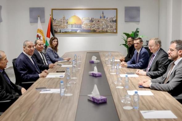 تفاصيل
اجتماع
الشيخ
مع
الاتحاد
الأوروبي:
يجب
الانتقال
للمرحلة
الثانية