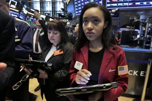 «وول
      ستريت»
      تتراجع
      وتنتظر
      تقارير
      أرباح
      الشركات