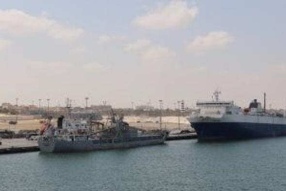 غلق
ميناء
العريش
البحرى
بسبب
سوء
الأحوال
الجوية