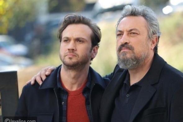 لقاء مرتقب بعد نجاحات سابقة: آراس بولوت وأونور سايلاك يجتمعان في مسلسل جديد