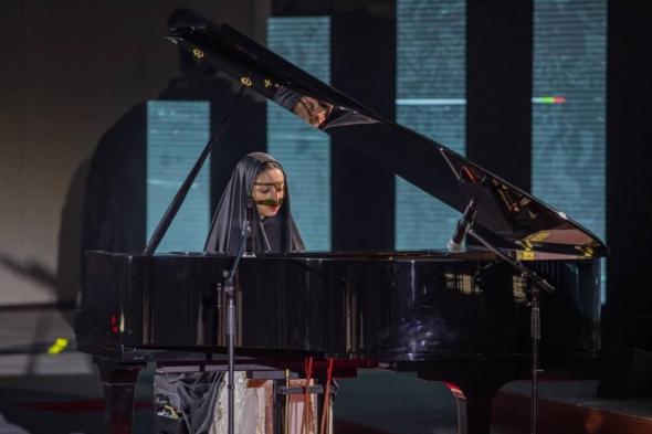 «تمكين
      العازفين
      الإماراتيين»
      برنامج
      لتطوير
      المهارات
      الموسيقية