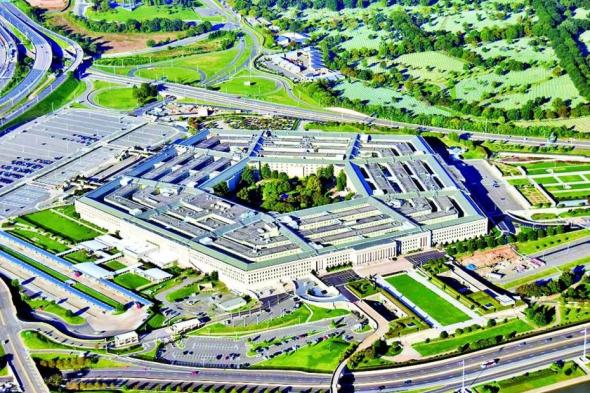 لغز
      الإصابة
      بـ«متلازمة
      هافانا»..
      جهاز
      غامض
      يعيد
      الجدل
      داخل
      «البنتاغون»