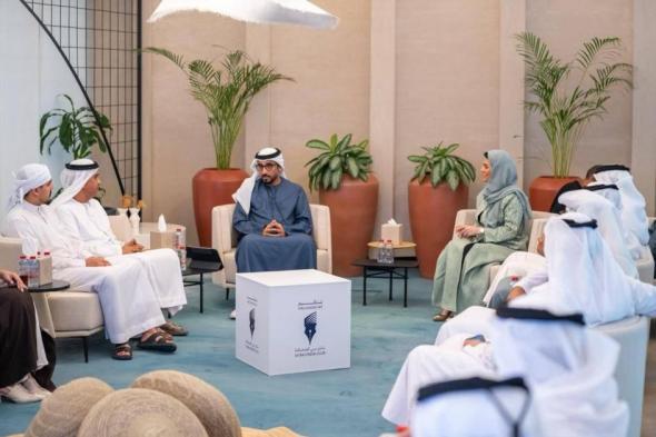 «دبي
      للصحافة»
      يناقش
      المسؤولية
      الوطنية
      لصُنّاع
      المحتوى