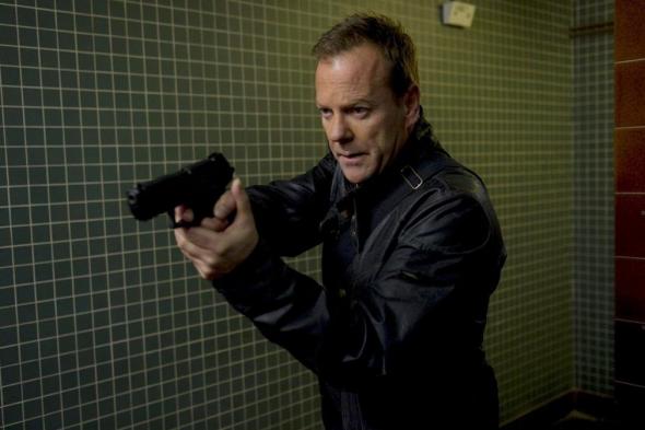 اعتقال
الممثل
كيفر
ساذرلاند
بعد
اتهامه
بالاعتداء
على
سائق
تاكسي
في
هوليوود