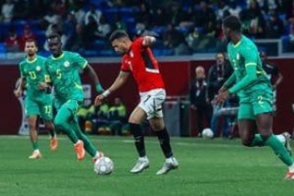 حسام
حسن
يدفع
بتريزيجيه
بدلًا
من
فتوح
مع
بداية
الشوط
الثاني
أمام
السنغال..
صور