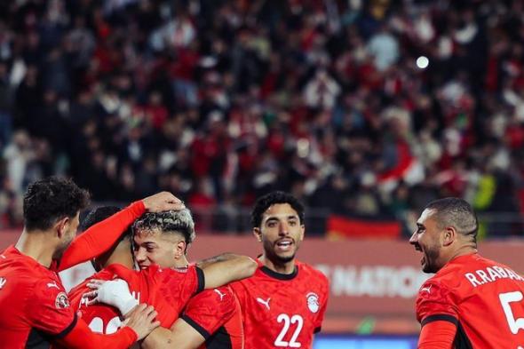 سداسي
      منتخب
      مصر
      مهدد
      بالغياب
      عن
      آخر
      مباراة
      في
      أمم
      أفريقيا