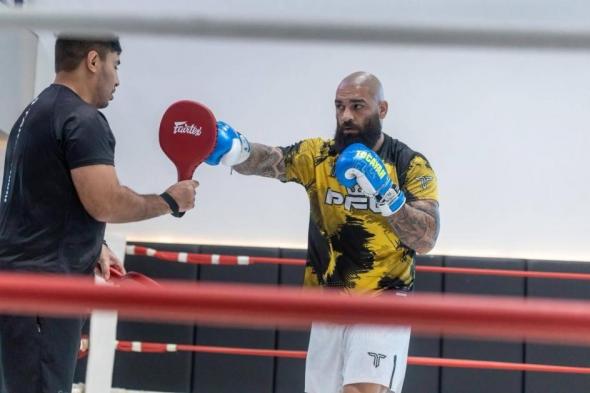 بويا
      رحماني:
      الحزام
      هدفي
      من
      مواجهة
      كارل
      وليامز
      في
      «الطريق
      إلى
      دبي»