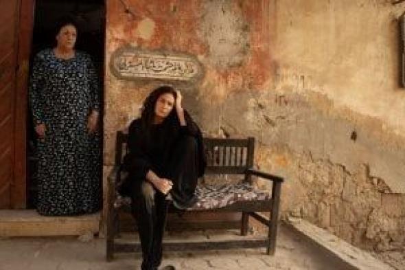 هند
صبرى
وصُنّاع
مناعة
يعودون
للتصوير
اليوم
بعد
تغيير
الديكورات