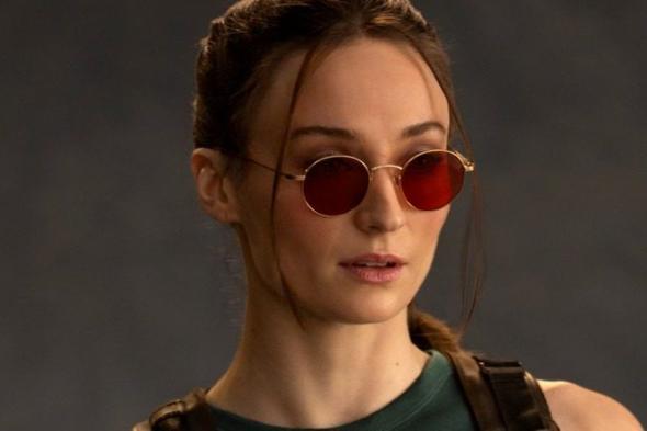 الكشف
      عن
      أول
      صورة
      لصوفي
      ترنر
      بدور
      Lara
      Croft