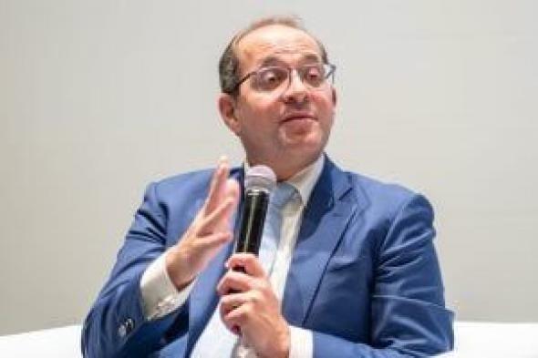 وزير
المالية:
مبادرتنا
الضريبية
والجمركية
تعزز
شراكة
الثقة
مع
القطاع
الخاص