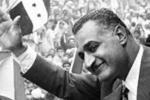 وصول
عبد
الحكيم
عبد
الناصر
ضريح
الزعيم
لإحياء
ذكرى
ميلاد
ناصر