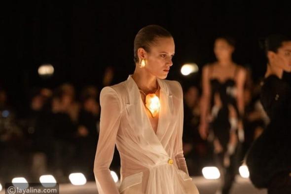 دمج الموضة والتكنولوجيا لخزانة ملابس مستقبلية في 2026