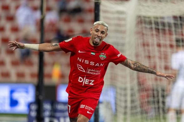 شباب الأهلي يعبر عجمان.. ونقطة واحدة تفصله عن العين