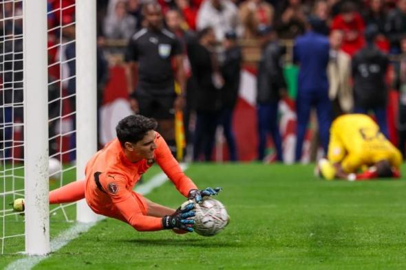 بونو
      يتصدى
      لركلتي
      ترجيح
      ويقود
      المغرب
      إلى
      نهائي
      كأس
      إفريقيا