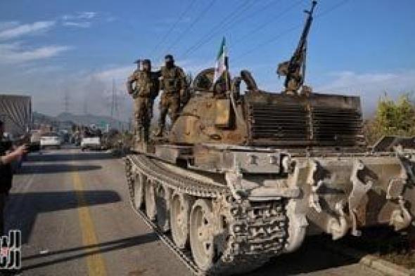 الدفاع
السورية:
انشقاق
عدد
من
عناصر
قسد
على
جبهة
دير
حافر