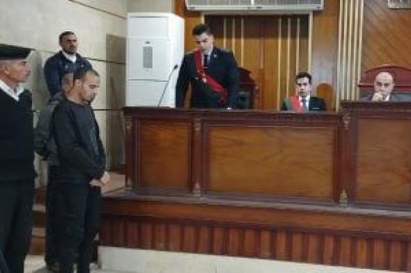 لحظة
ندم
وبكاء
المتهم
بالتعدى
على
طفلة
بلبيس
بعد
تحويله
للمفتى..
فيديو