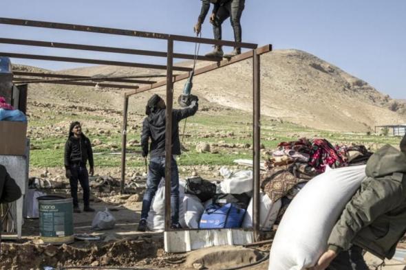 بعثات
أوروبية
تحذّر
من
ترحيل
قسري
يهدد
تجمع
رأس
عين
العوجة
في
الأغوار