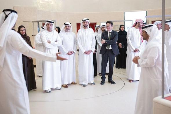 قيادات ثقافية إماراتية في رحاب متحف زايد الوطني