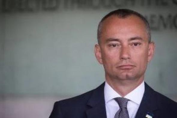 البيت
الأبيض
يعلن
تعيين
نيكولاى
ملادينوف
بمنصب
الممثل
السامى
لقطاع
غزة