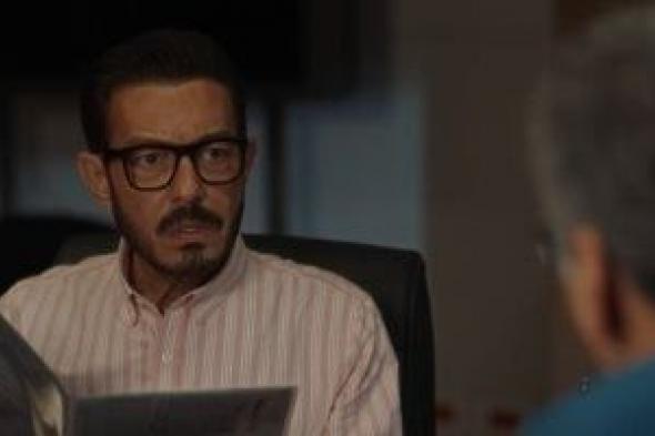 لعبة
وقلبت
بجد
الحلقة
7..
أحمد
زاهر
يكتشف
تلاعب
زميله
فى
العمل
بالضرائب